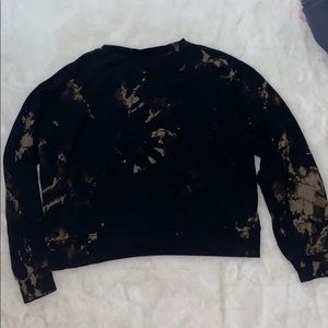Custom dyed crew neck